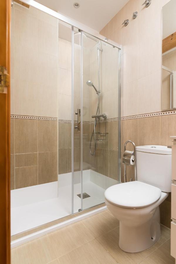 Homes Anna Valentin Apartament Màlaga